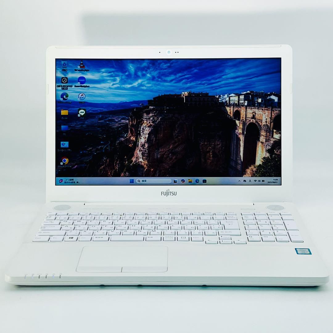 富士通 LIFEBOOK AH50/D1 2019年式 Corei7 16GB ノートパソコン