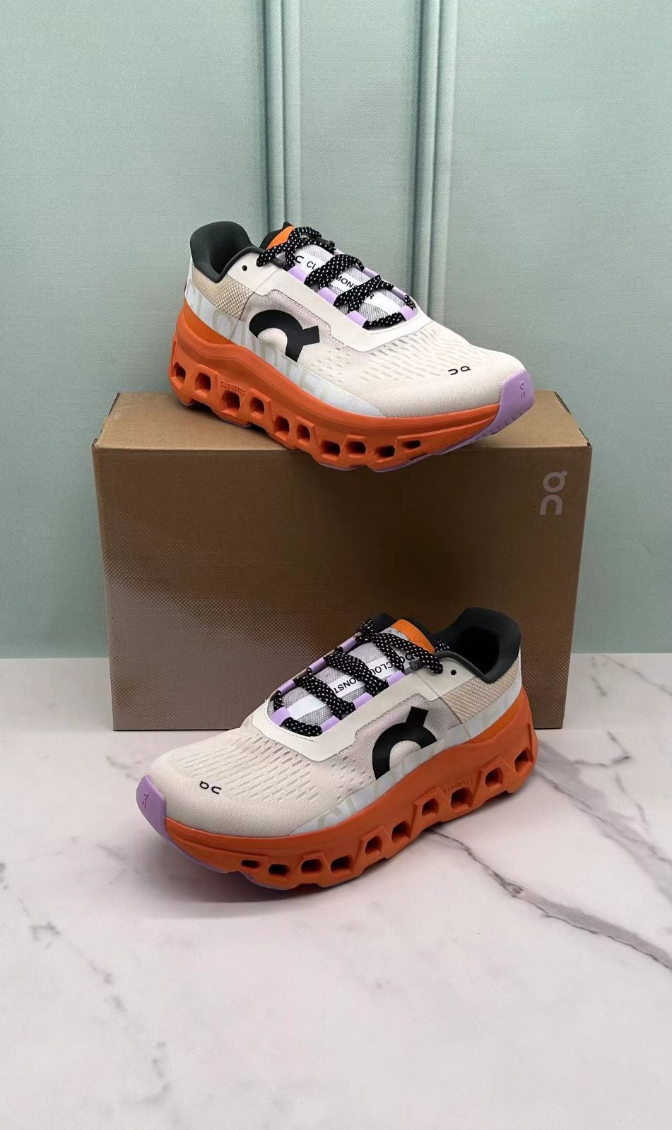 On オン Cloudmonster クラウドモンスター シューズ スニーカー ランニングシューズ ジョギングシューズ スポーツスタイルシューズ
