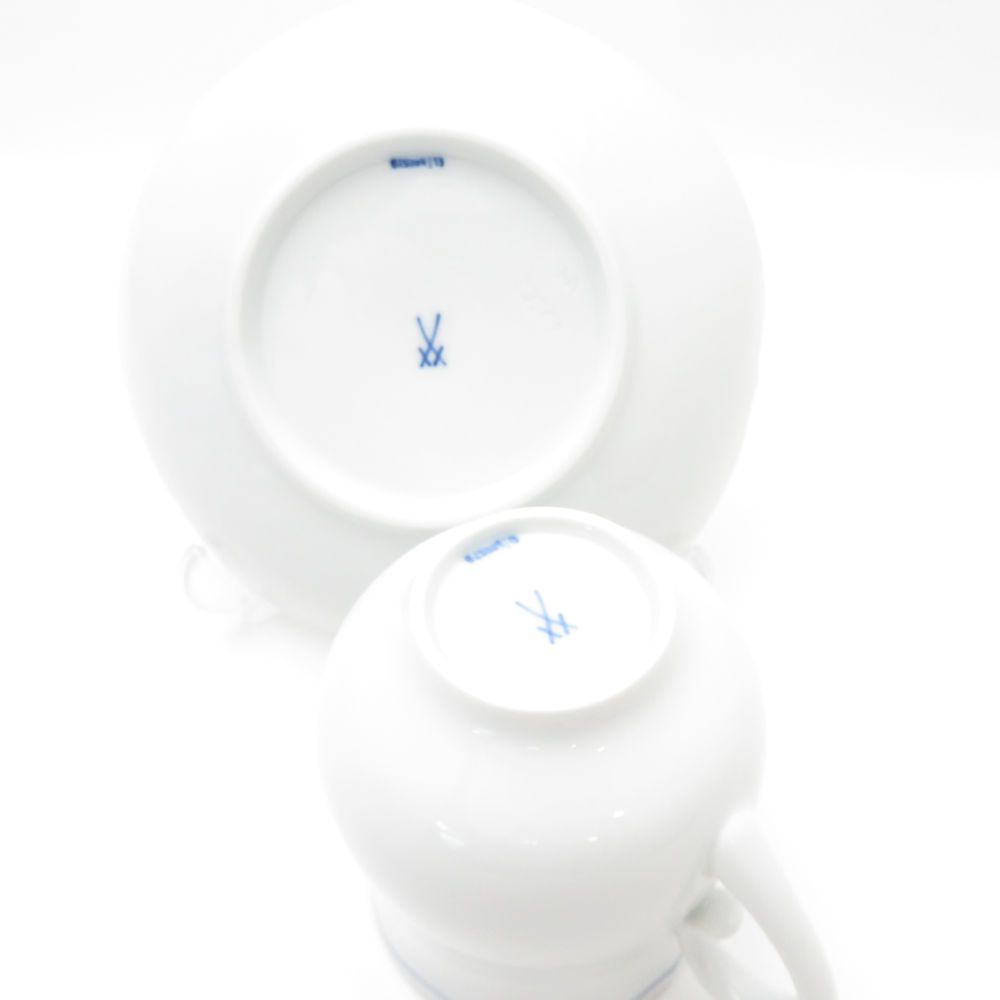 美品 MEISSEN マイセン ホワイトマイセン コーヒーカップ＆ソーサー 剣  
