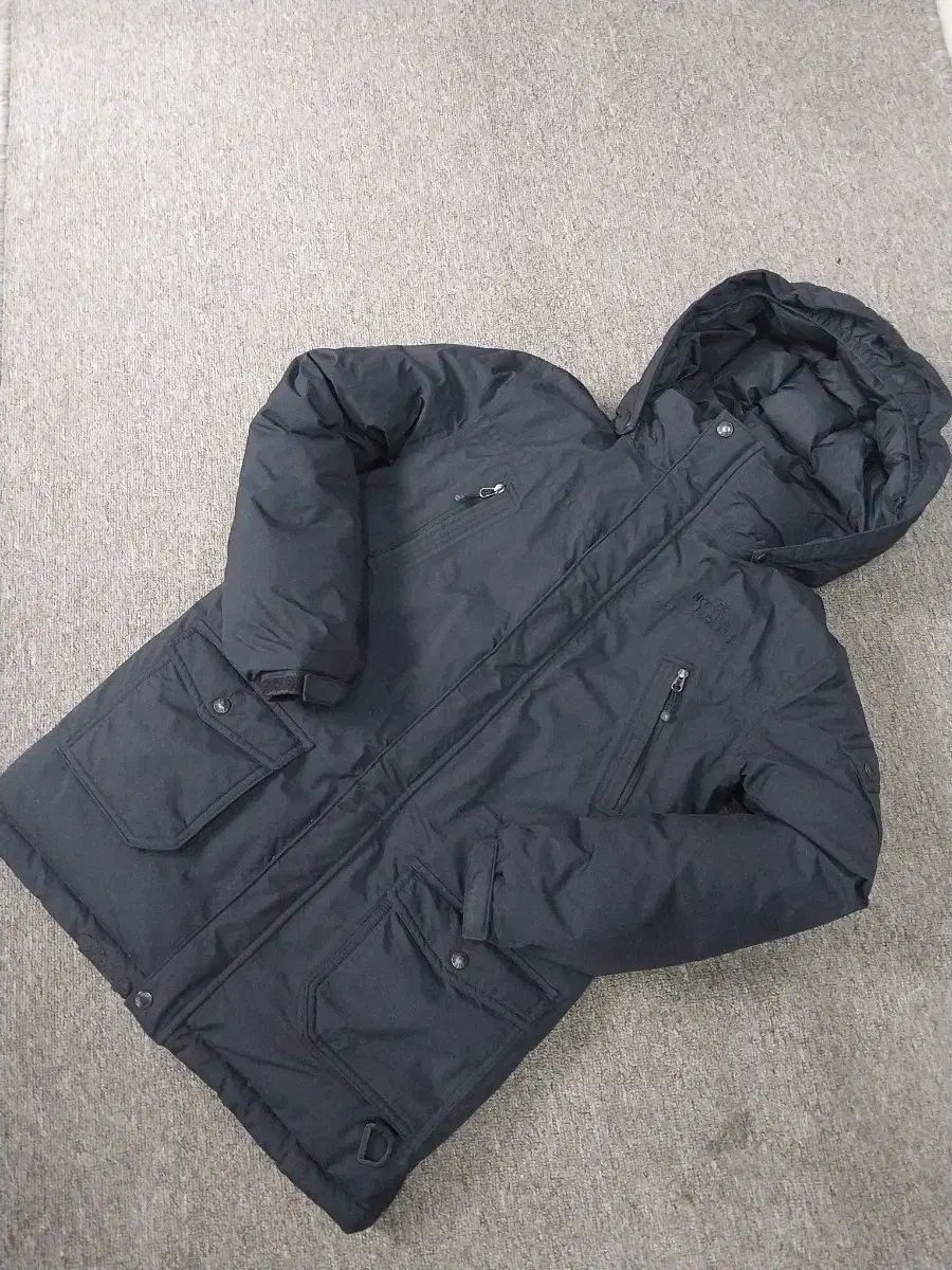  THE NORTH FACE ザノースフェイス ダウン 140 깨끗하고良好です ブランド級で知られるノース 득 その他 ジャケット ブルゾン