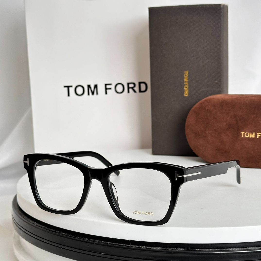 Tom Ford トムフォード アジアンフィット Tロゴ メガネ TF5886-B 黒