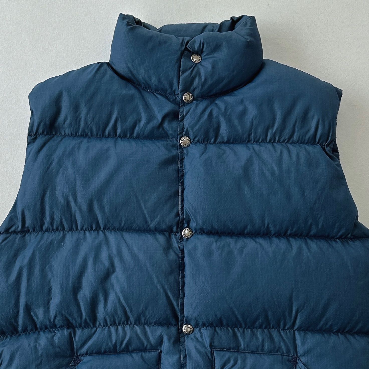 70s The North Face down Vest ネイビー　茶タグ 1970s The North Face Down Vest / 茶タグ ノースフェイス ダウン