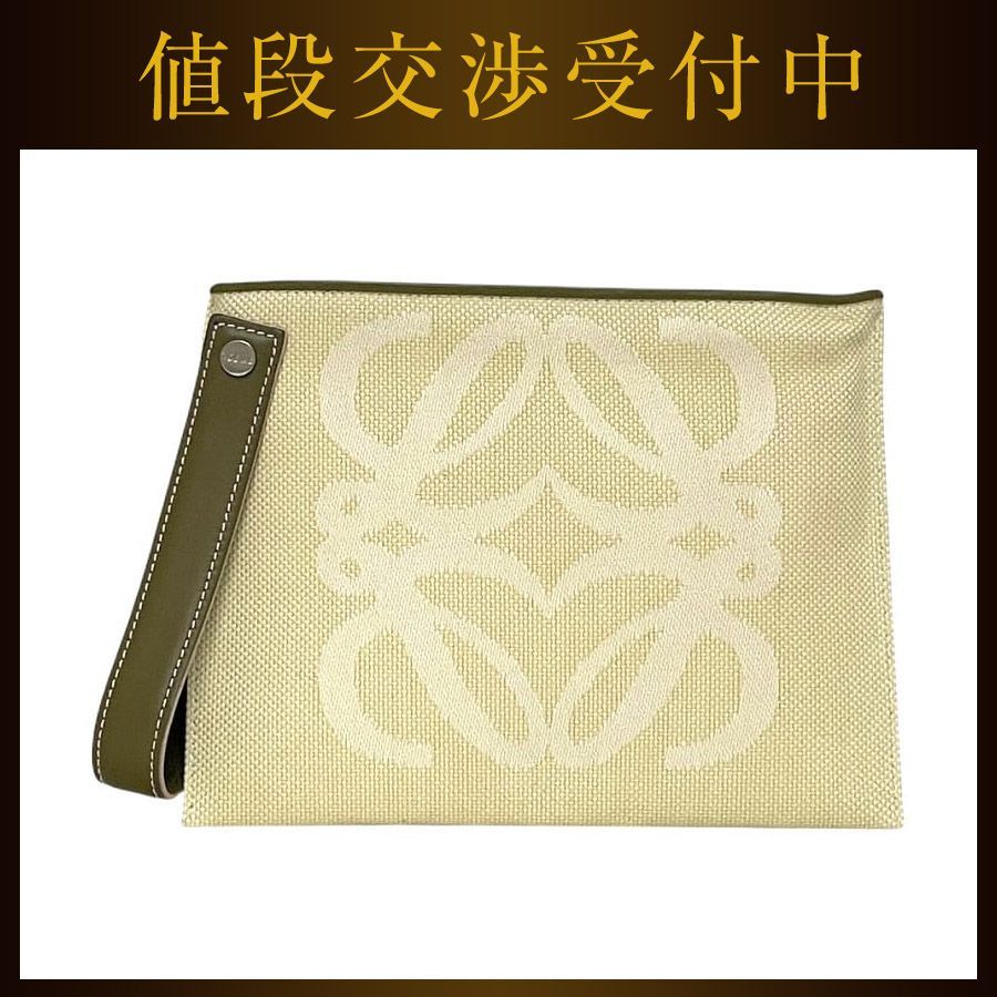 ロエベ ポーチ ec-23874 ナチュラル ベージュ カーキ アナグラム 美品  