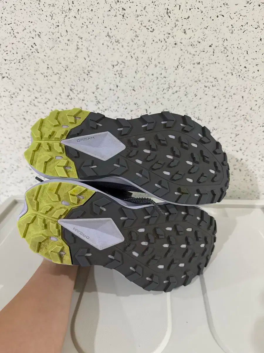 THE NORTH FACE ベクティブ エンデュリス4 230 OLIVEOS_COM_TR