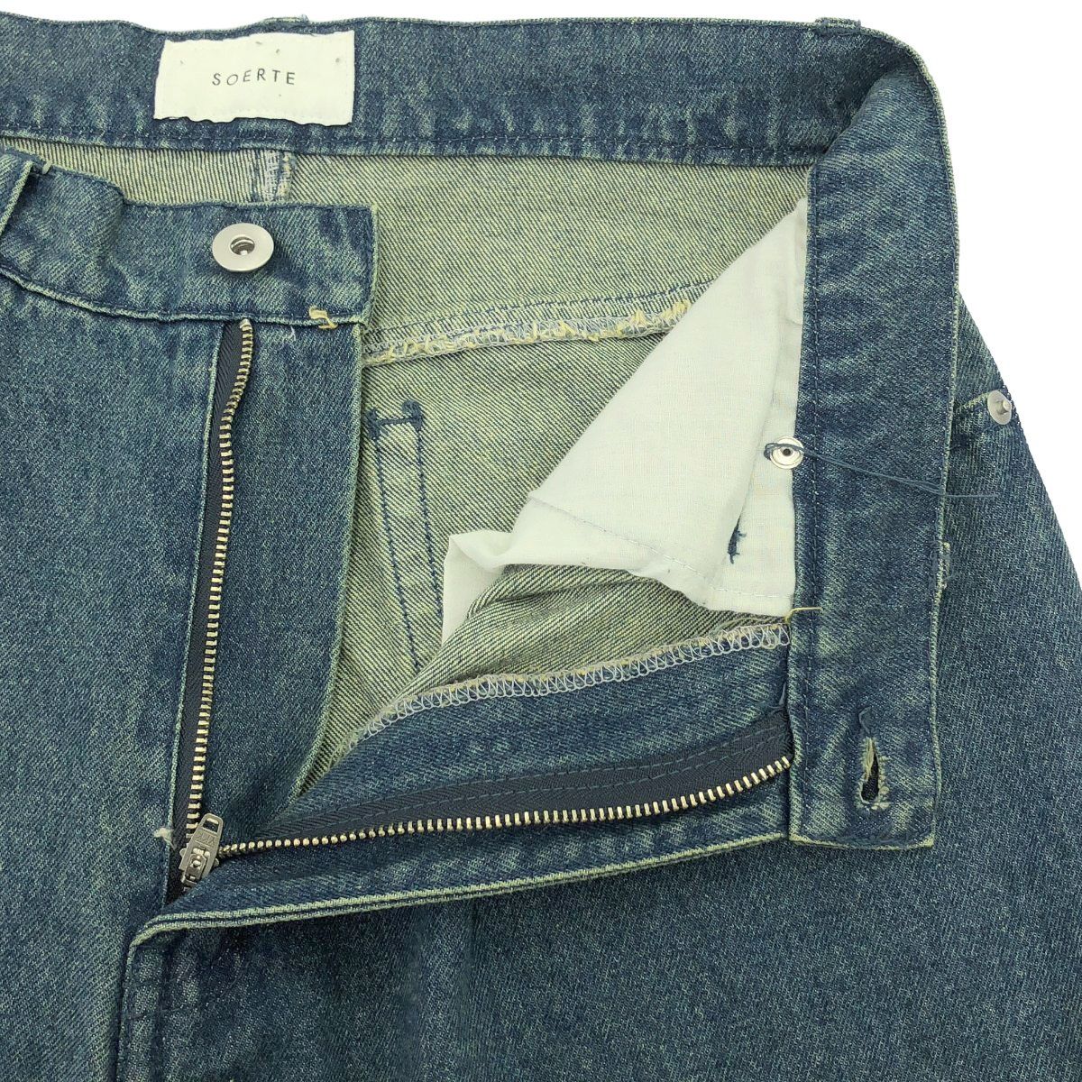 【新品未開封】即完品 soerte 3WAYサイドジップバギーデニム 黒 新品未開封】即完品 soerte 3WAYサイドジップバギーデニム 黒