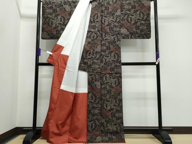 平和屋着物●本場大島紬　9マルキ　泥染め　草花文　正絹　逸品　CAAQ9168vf 平和屋着物○本場大島紬 9マルキ 泥染め 草花文 正絹 逸品 CAAQ9168vf