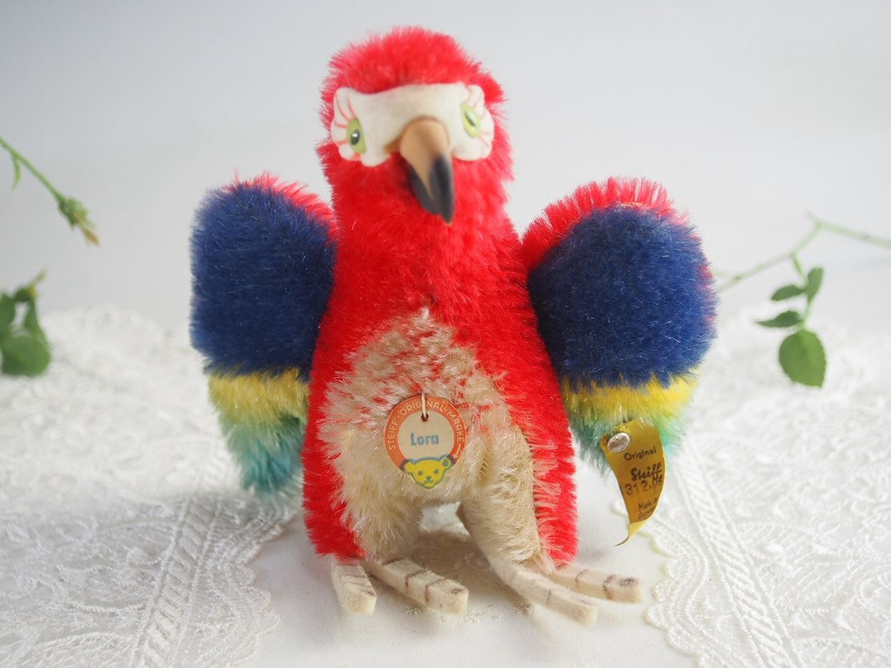 Steiff シュタイフ　オウム　「Parrot Lora」12cm Steiff シュタイフ オウム 「Parrot Lora」12cmの通販 by