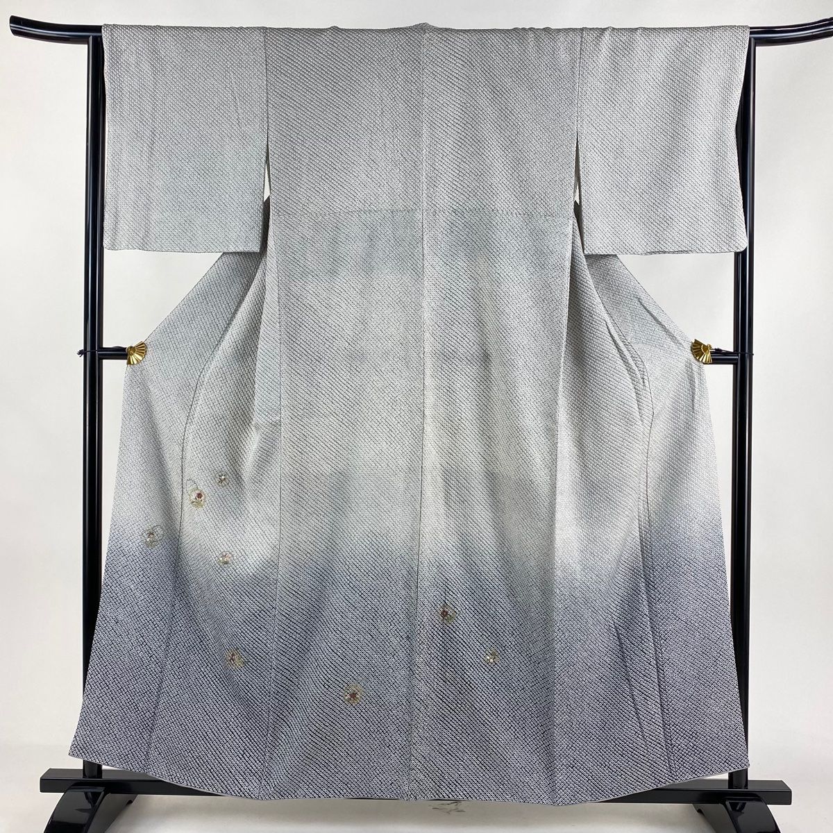 訪問着 身丈155.5cm 裄丈65cm M 袷 雪輪 草花 総絞り 刺繍 青灰色 正絹 秀品