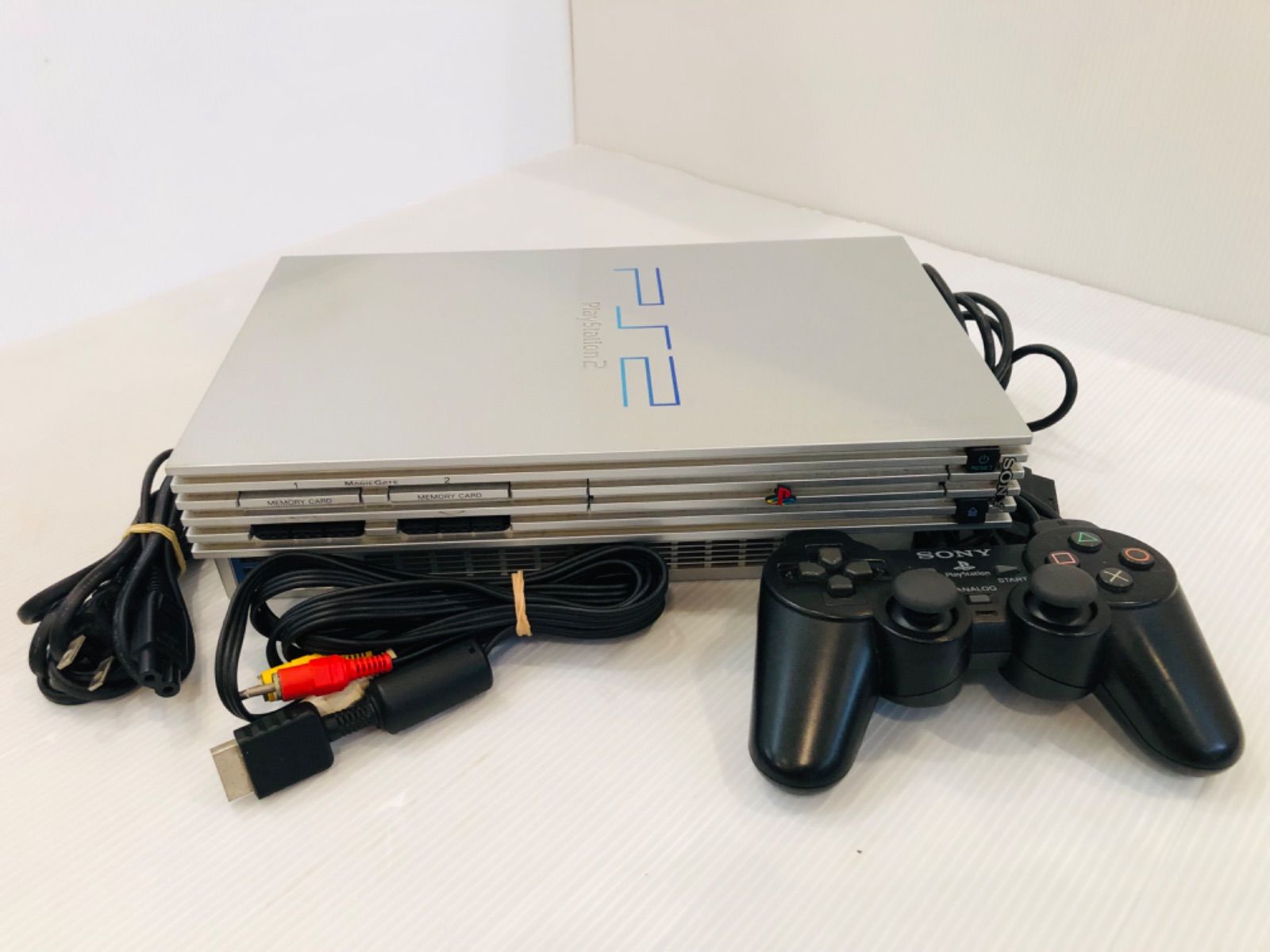 セール】 SONY PlayStation2 SCPH-39000SA（カード、ソフト付