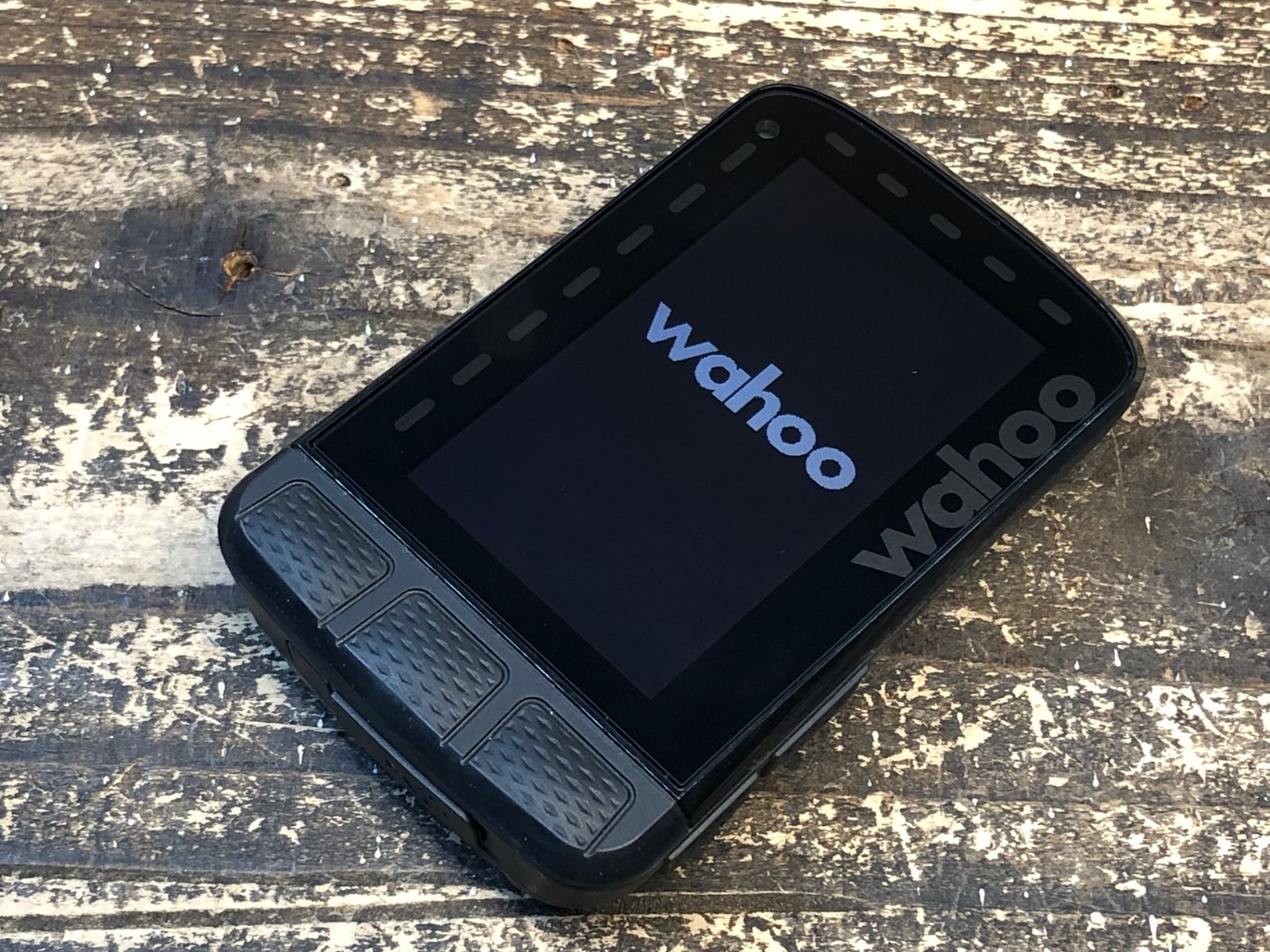 Amazon 車・バイク・自転車 Wahoo ELEMENT ROAM WFCC6サイクル