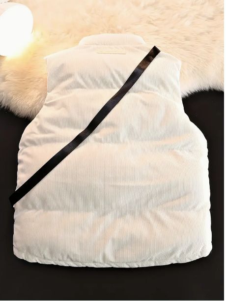 アクティビティ用 小型クロスボディバッグ付き