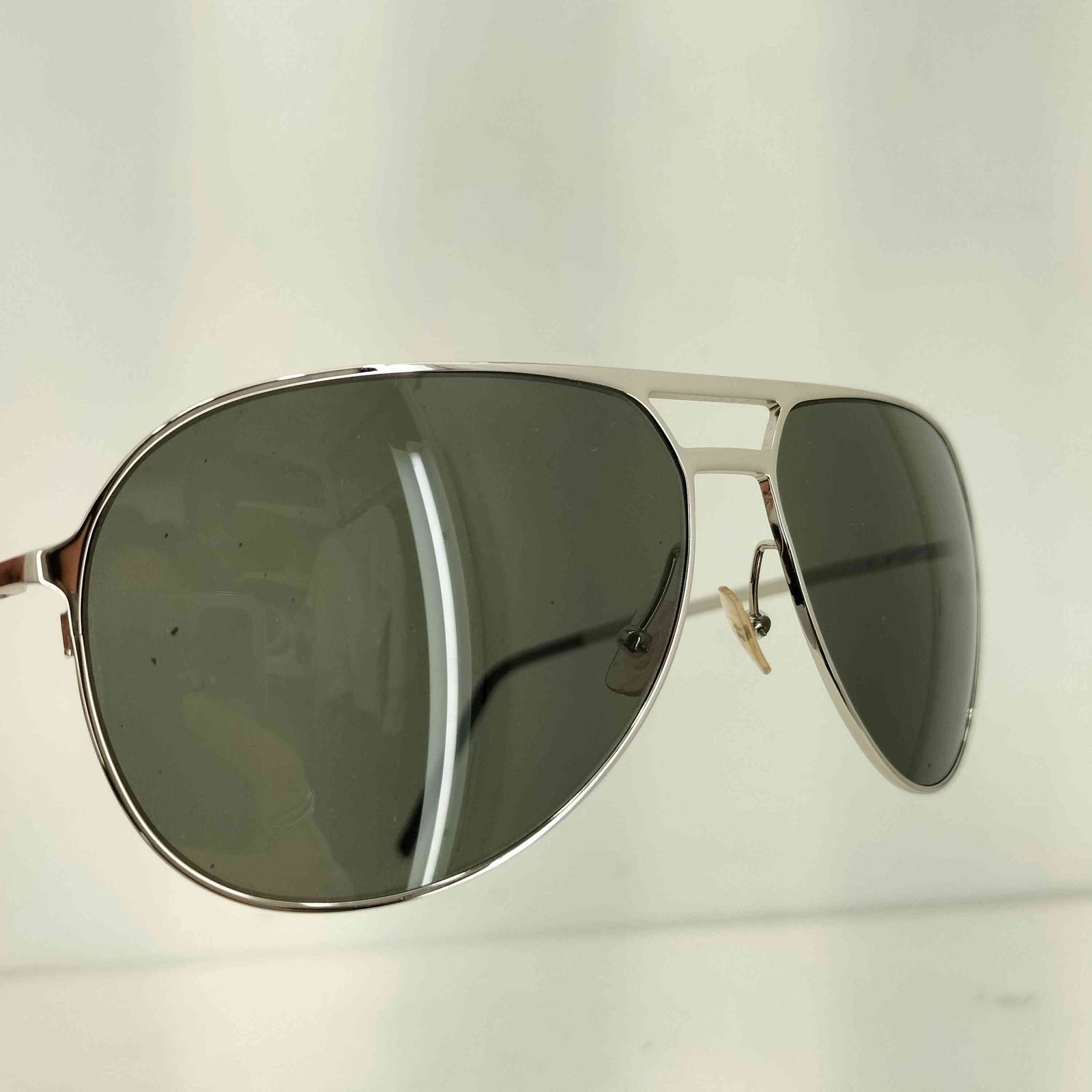 ディオールオム