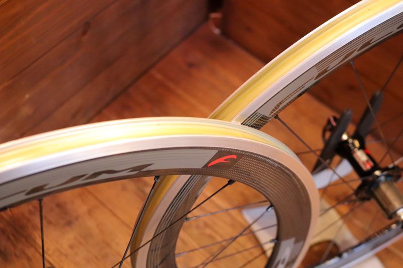 フルクラム REDWIND 美品 カーボンホイール ディープ フルクラム REDWIND 美品 カーボンホイール ディープ コスパ抜群