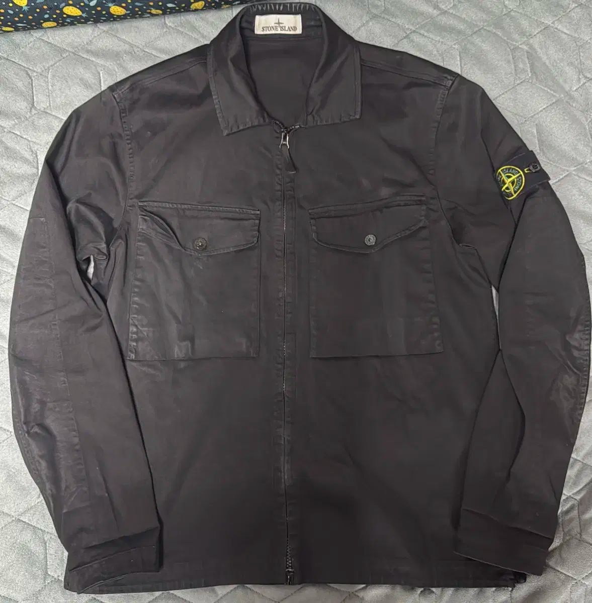 STONE ISLAND(ストーンアイランド) 24SS オーバーサイズシャツ （ M ）