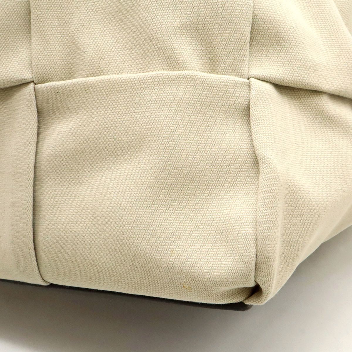 ボッテガ ヴェネタ