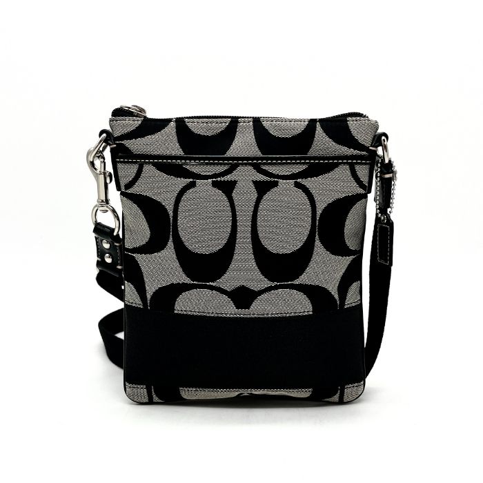 中古】美品 COACH コーチ シグネチャー キャンバス レザー 中古】美品 COACH コーチ シグネチャー キャンバス レザー