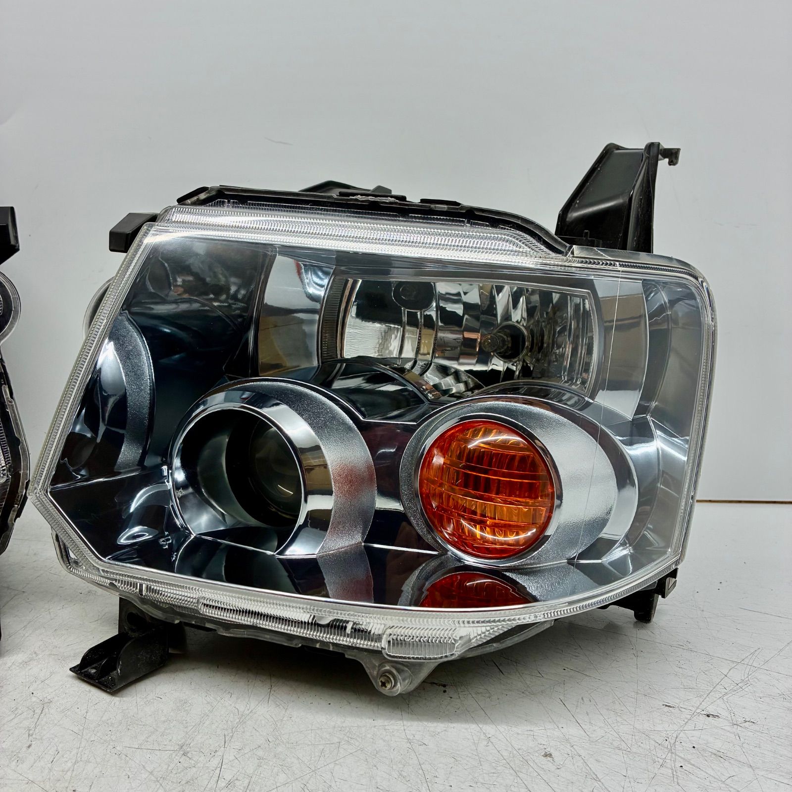 コーティング済 三菱 H81W H82W H91W H92W オッティ EKスポーツ ヘッドライト ランプ レンズ 左右セット LR HID 電動レベライザー付 STANLEY P6537 P71510