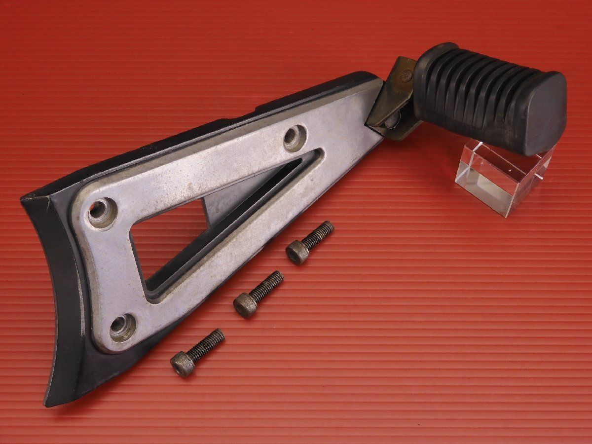 60 評価A Z550GP KZ550H 旧車 Z400GP 純正 タンデム リア ステップ 左 ペグ プレート ホルダー KZ550H L f9354G27k