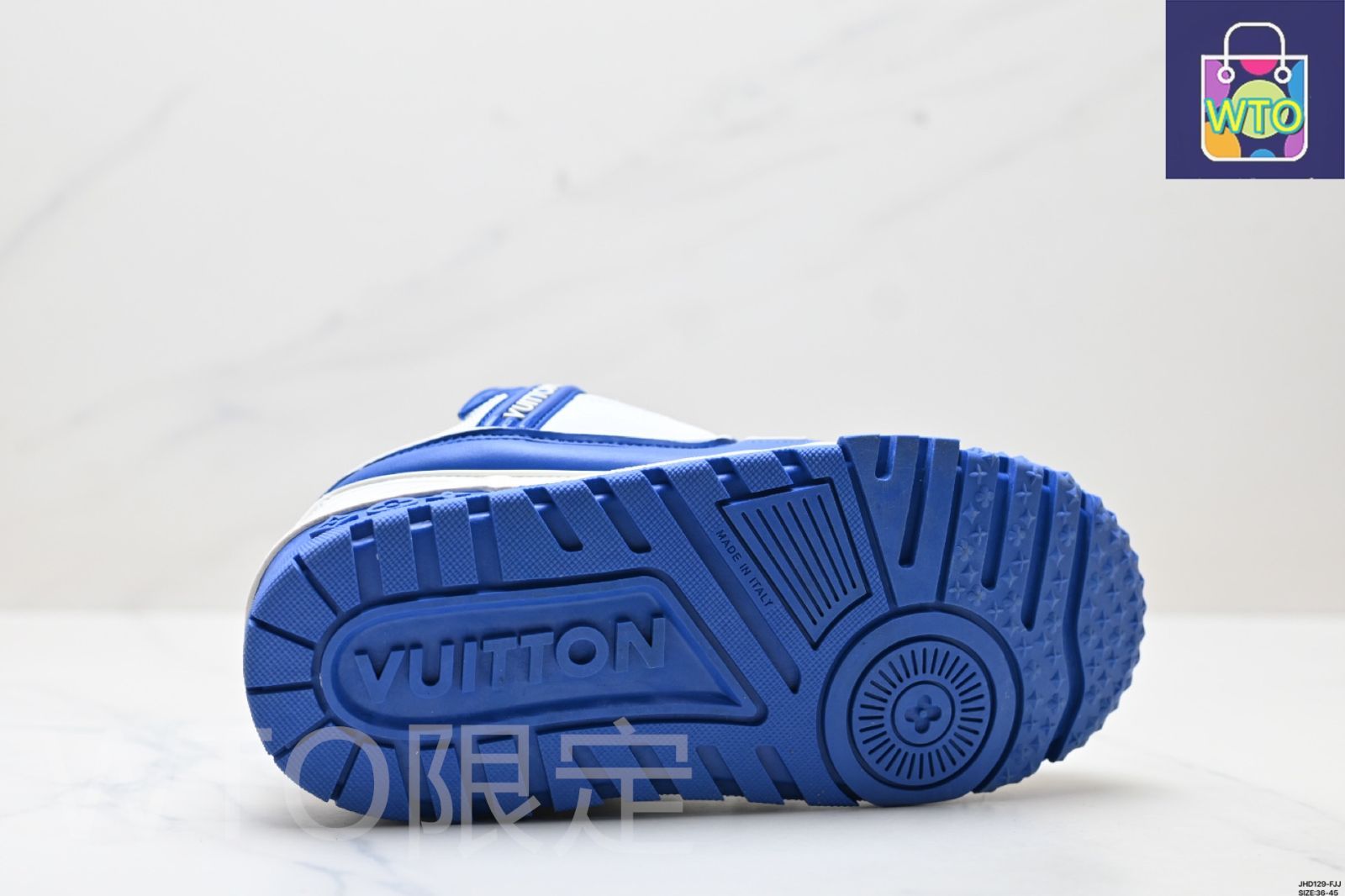 chatelain　ルイヴィトン ルイ・ヴィトン（LV）Louis Vuitton Trainer Sneaker Low