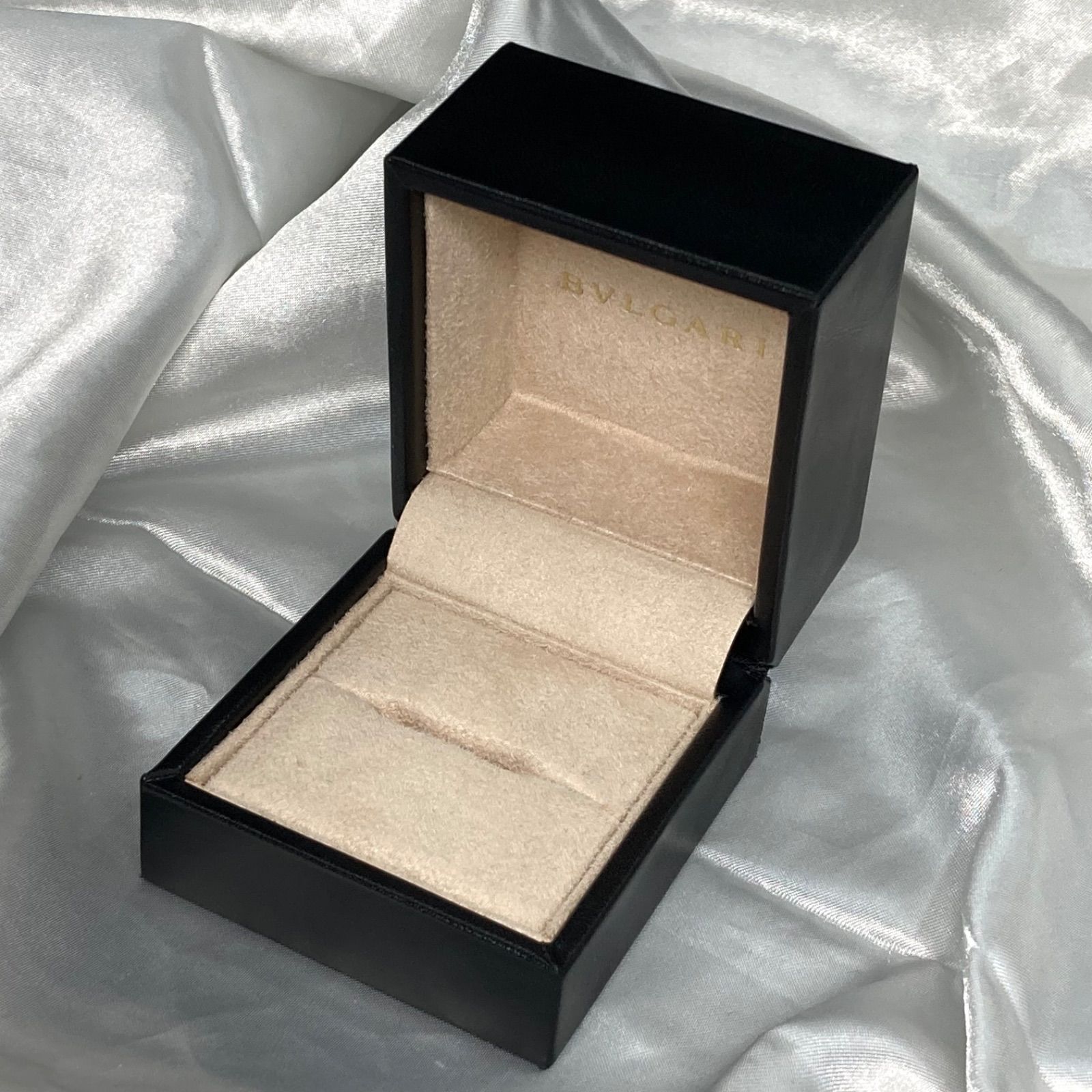 最終値下げ　ブルガリ　リングケース空箱 最終値下げブルガリ リングケース空箱 BVLGARI ブルガリ