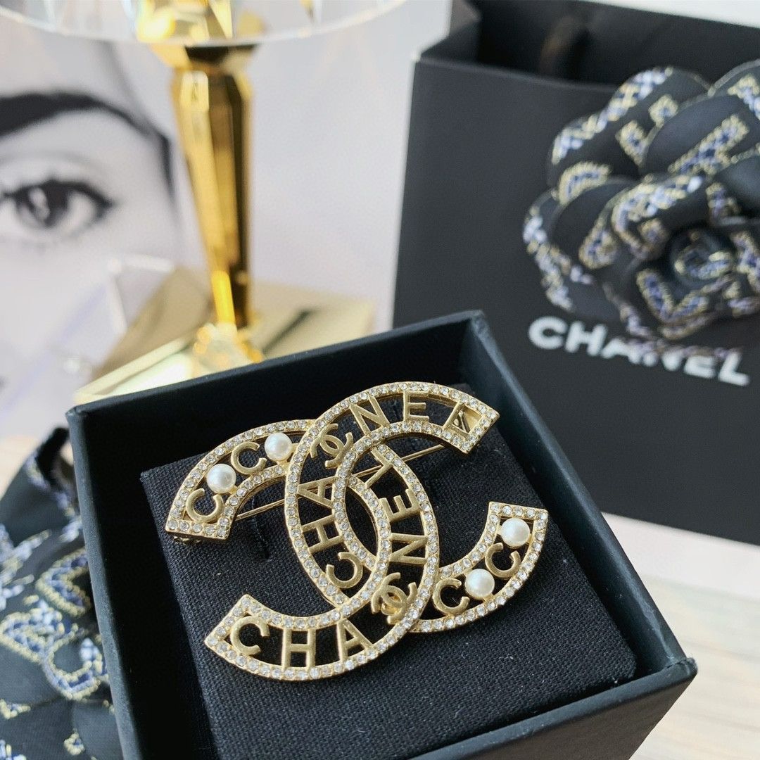 CHANEL シャネル ココマーク ブローチ ゴールド パール 新品 限定品 - メルカリ