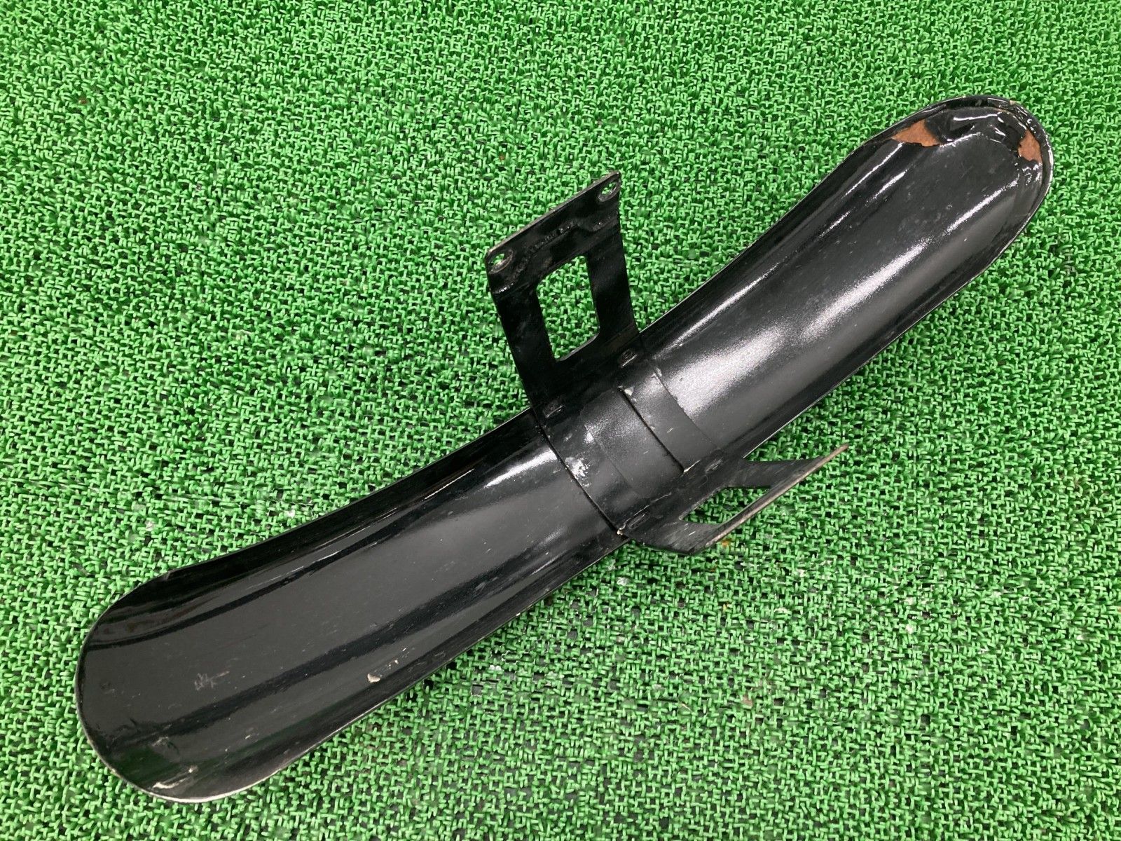 FXSTC1340 フロントフェンダー 黒 ハーレー 純正 バイク 部品 1インチ