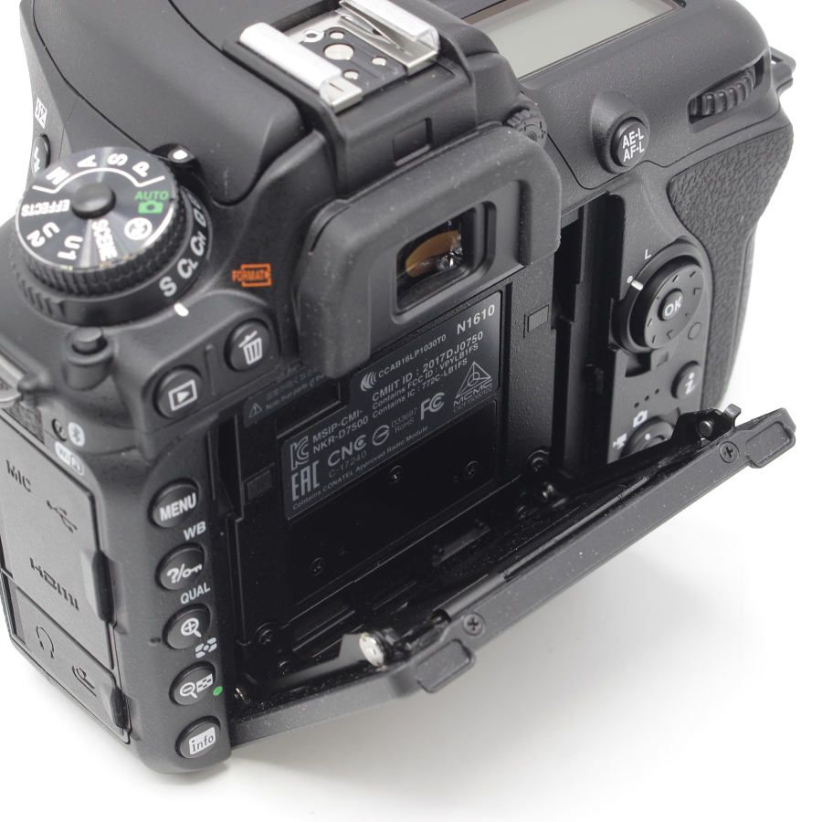 Nikon デジタル一眼レフカメラ D7500 18-140VR レンズキット D7500LK18-140 - 1
