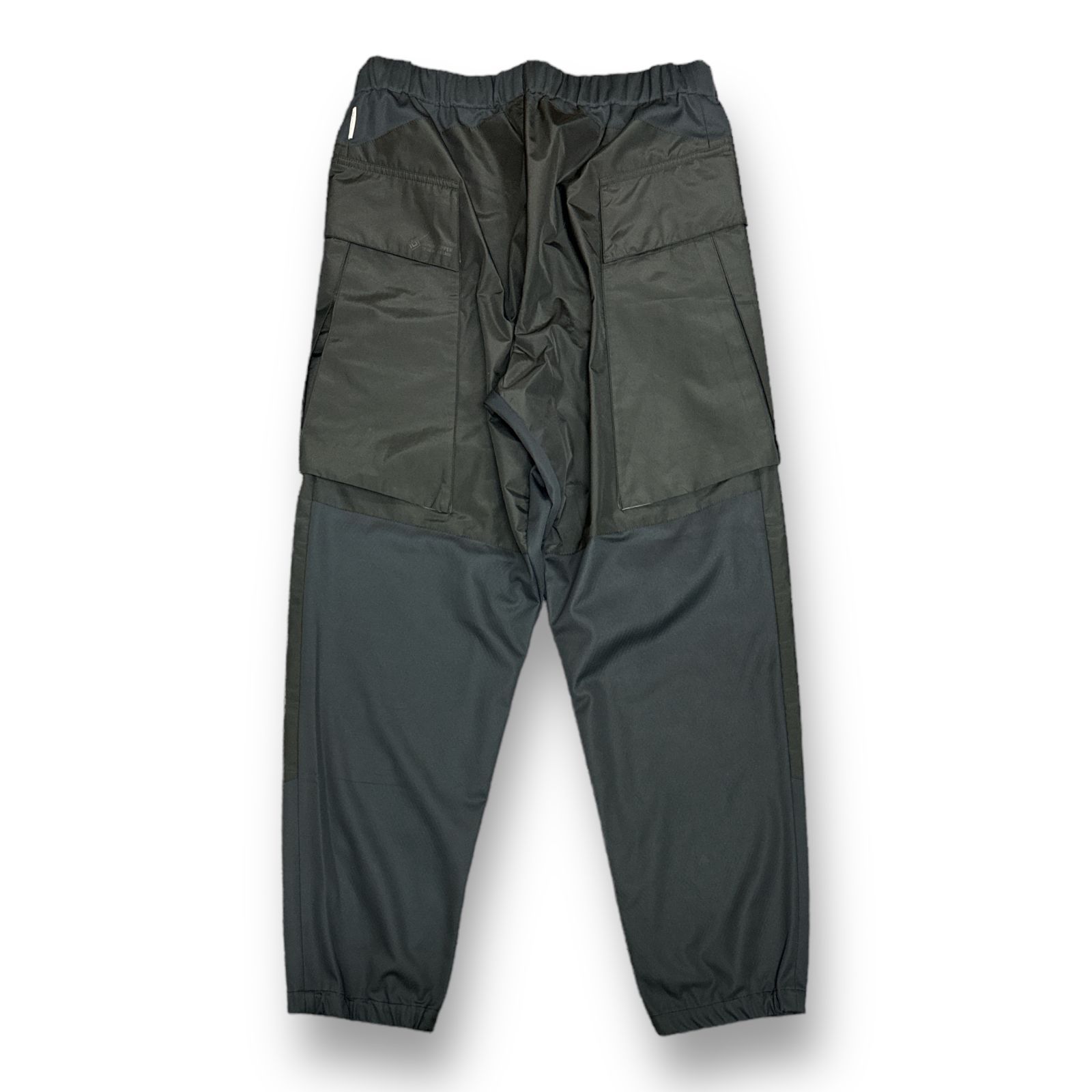 定価53900円 美品 D-VEC ブラック カーゴパンツ 定価53900円 D-VEC ブラック カーゴパンツ