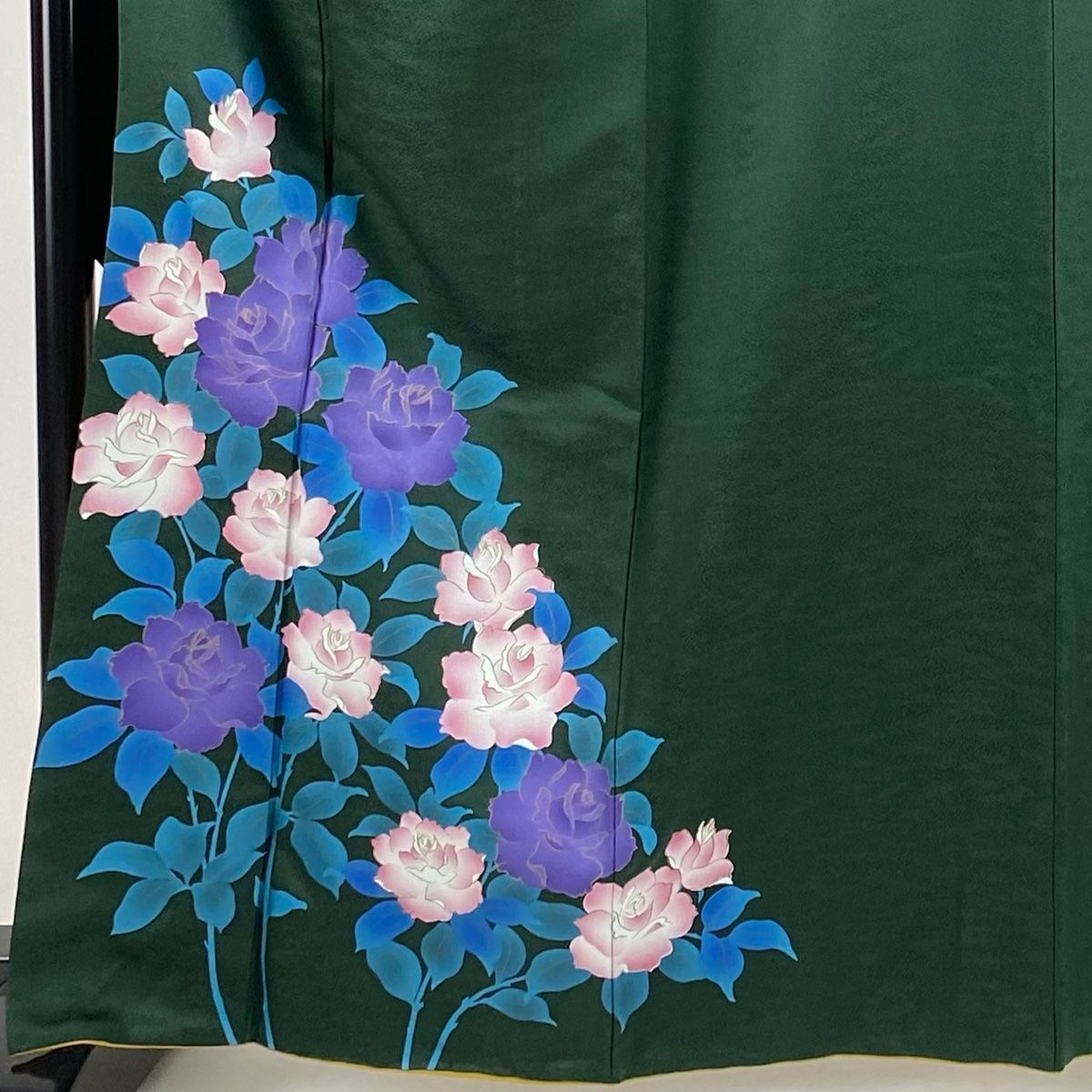 袷 薔薇