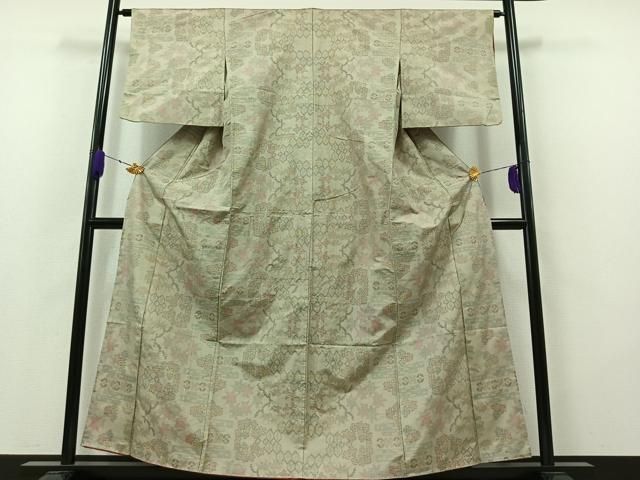 平和屋着物○本場大島紬 7マルキ 吉祥草花文 正絹 逸品 未使用 CAAU2141yc