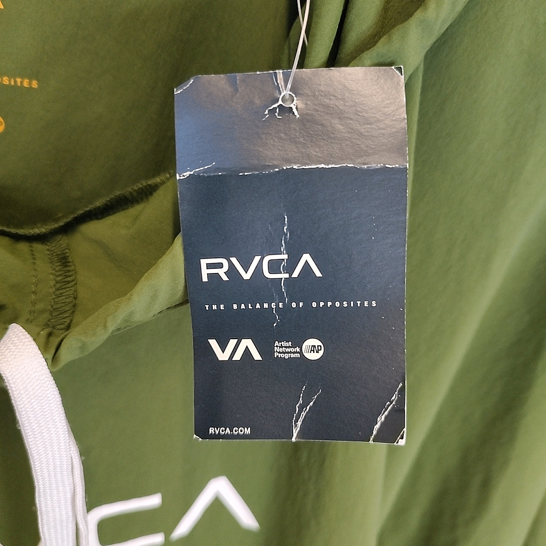 RVCA　ルーカ TROOPER ポンチョ BA041-998 M カーキ