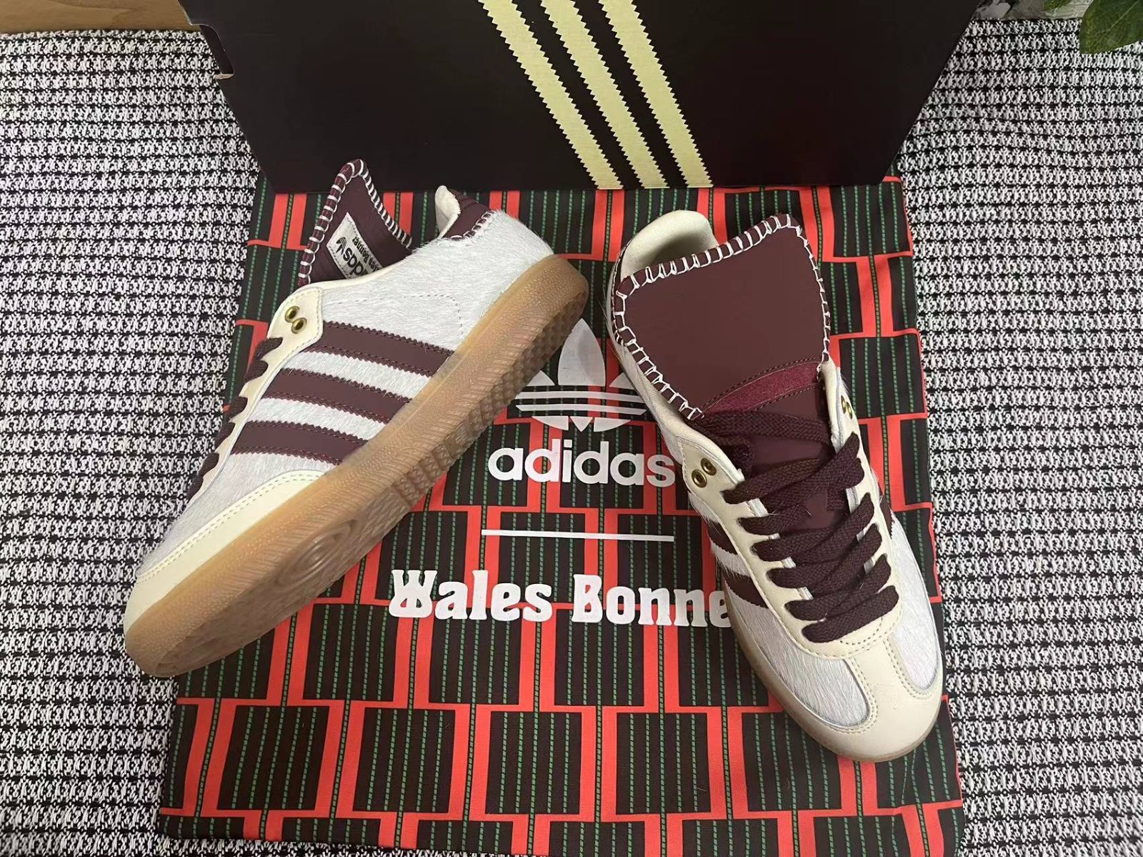 Wales Bonner ×Adidas Samba Pony スニーカー