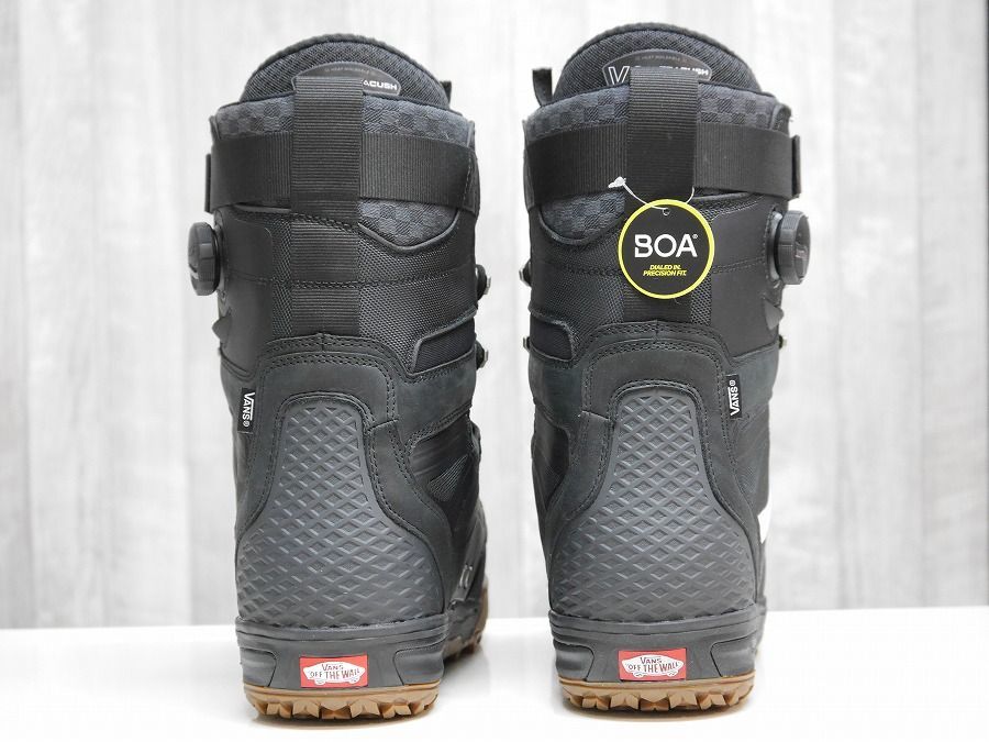 送料無料！ 26 VANS INFUSE - 25.5 BLACK WHITE スノーボード ブーツ 【安心の国内正規商品】