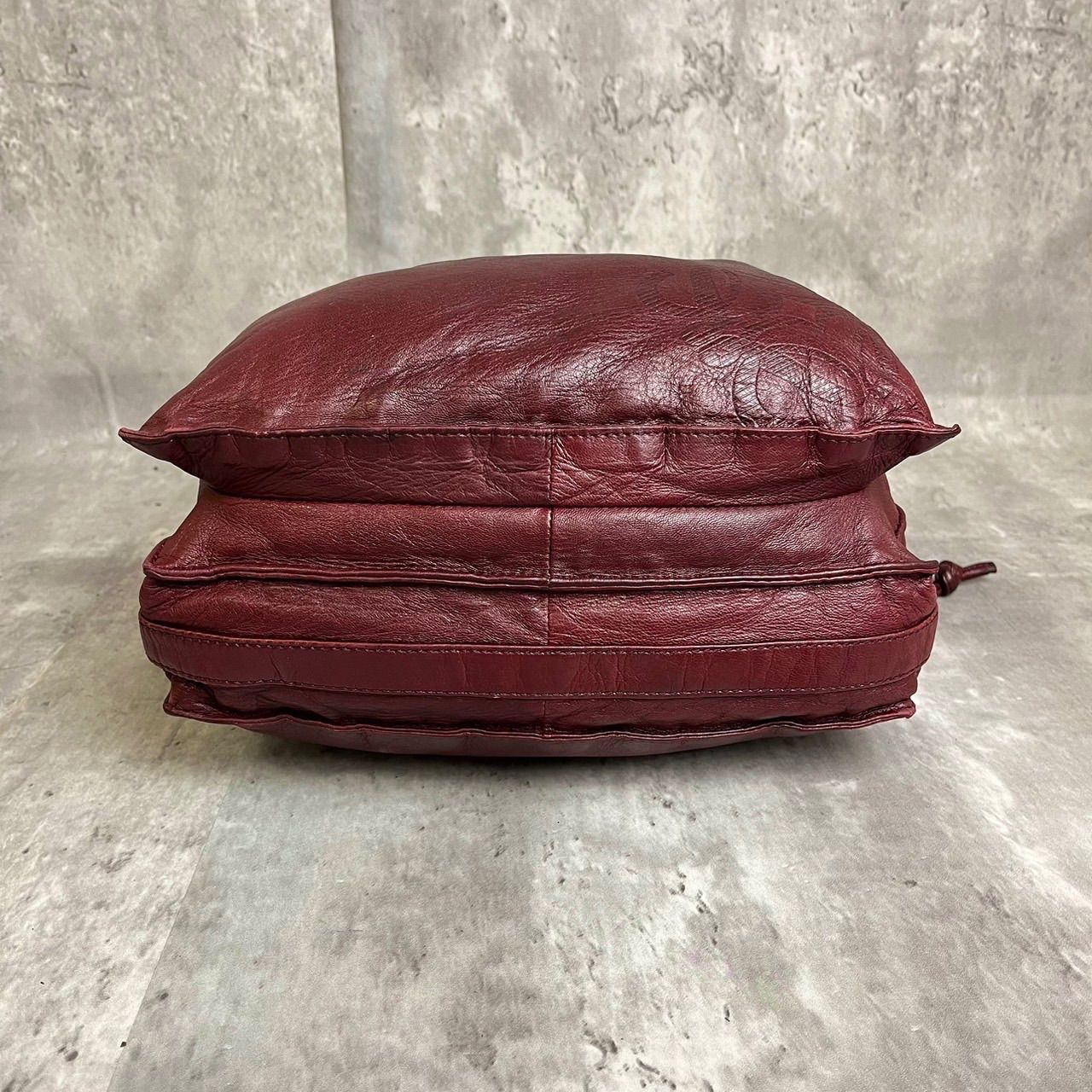 ロエベ ショルダーバッグ アナグラム フラメンコ 巾着 ヴィンテージ レッド ✨良品✨ LOEWE ロエベ ショルダーバッグ トートバッグ