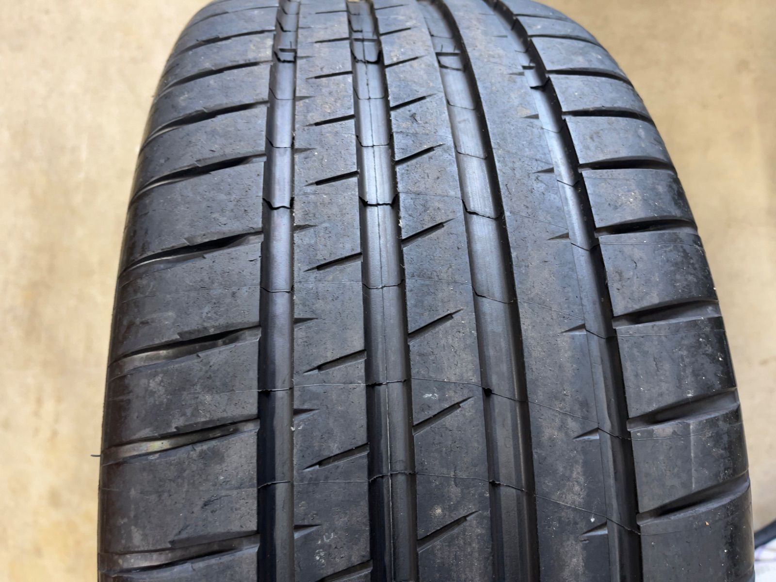 ポルシェ認証 20インチ