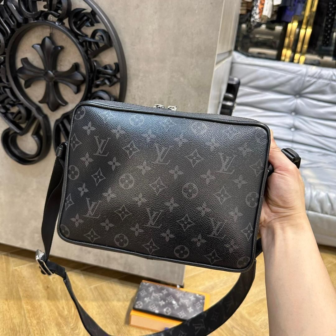 LOUIS VUITTON エクリプス ショルダーバッグ柄種類モノグラム系