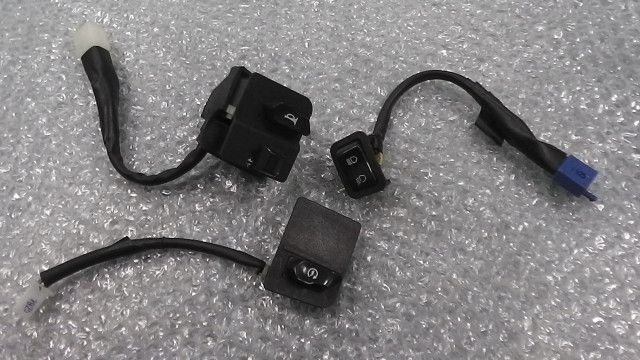 アクシスZ　SED7J-006　の　ハンドルスイッチ:#1689820702