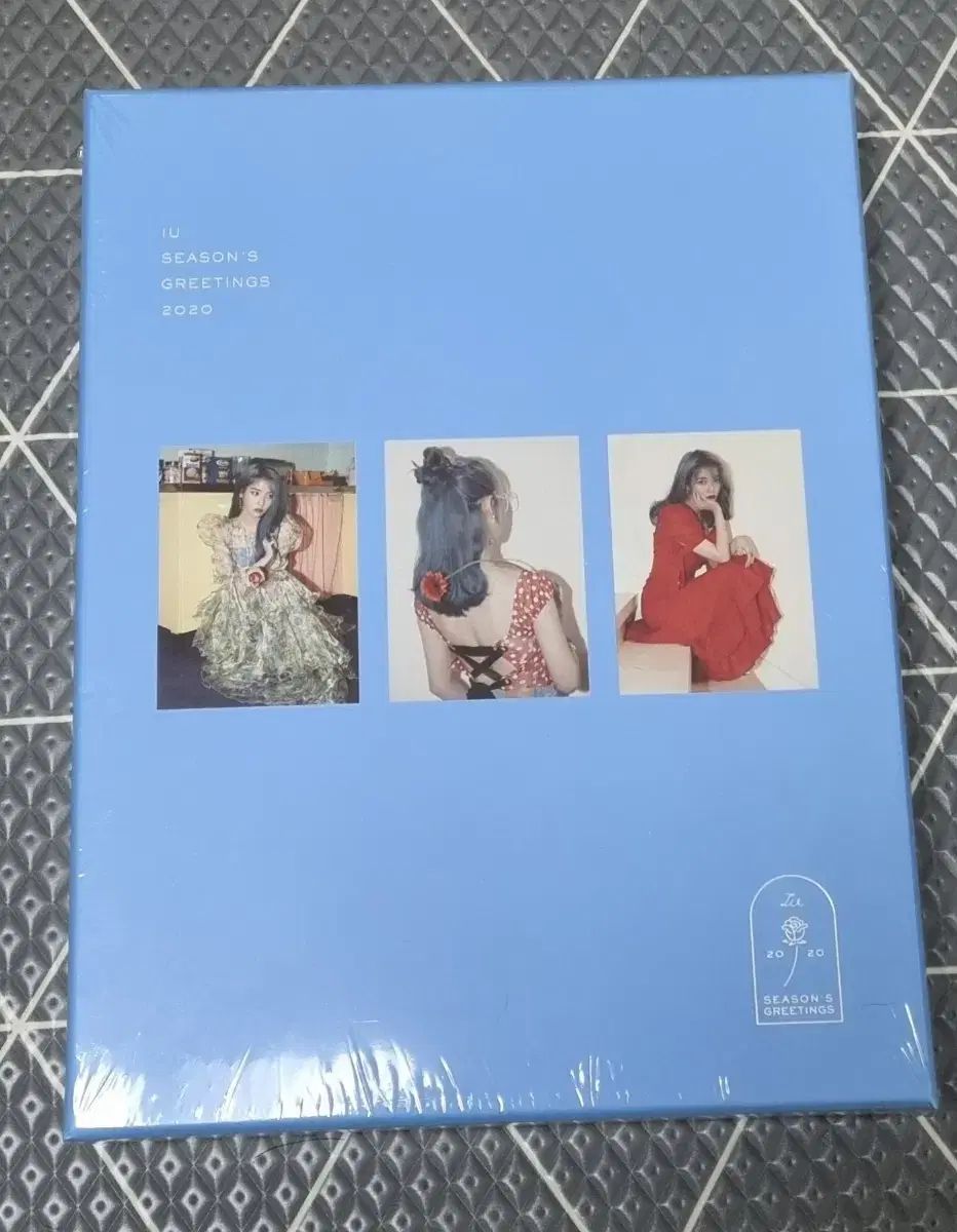 IU(アイユ) シーグリ シーズングリーティング 2020 未開封 出品