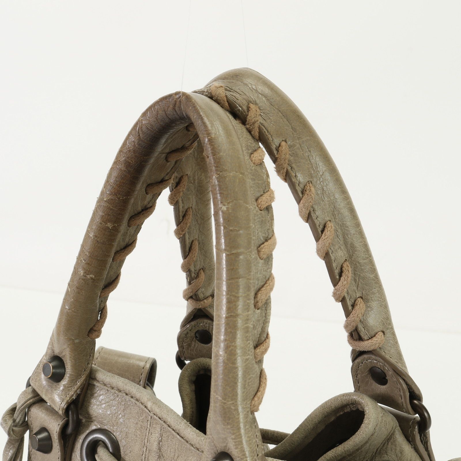 美品 バレンシアガ クラシック ミニ ポンポン 246438 レザー 2WAY