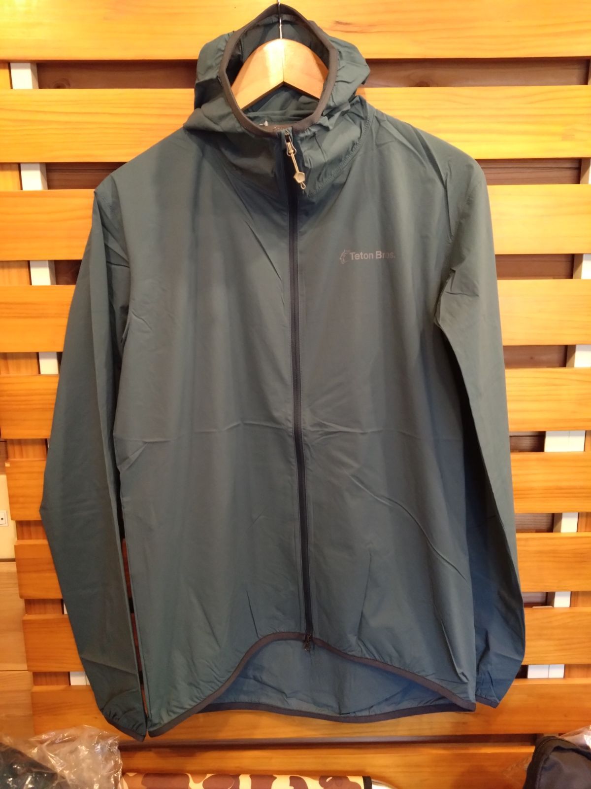 最新TetonbrosティートンブロスWindRiverHoody Mens