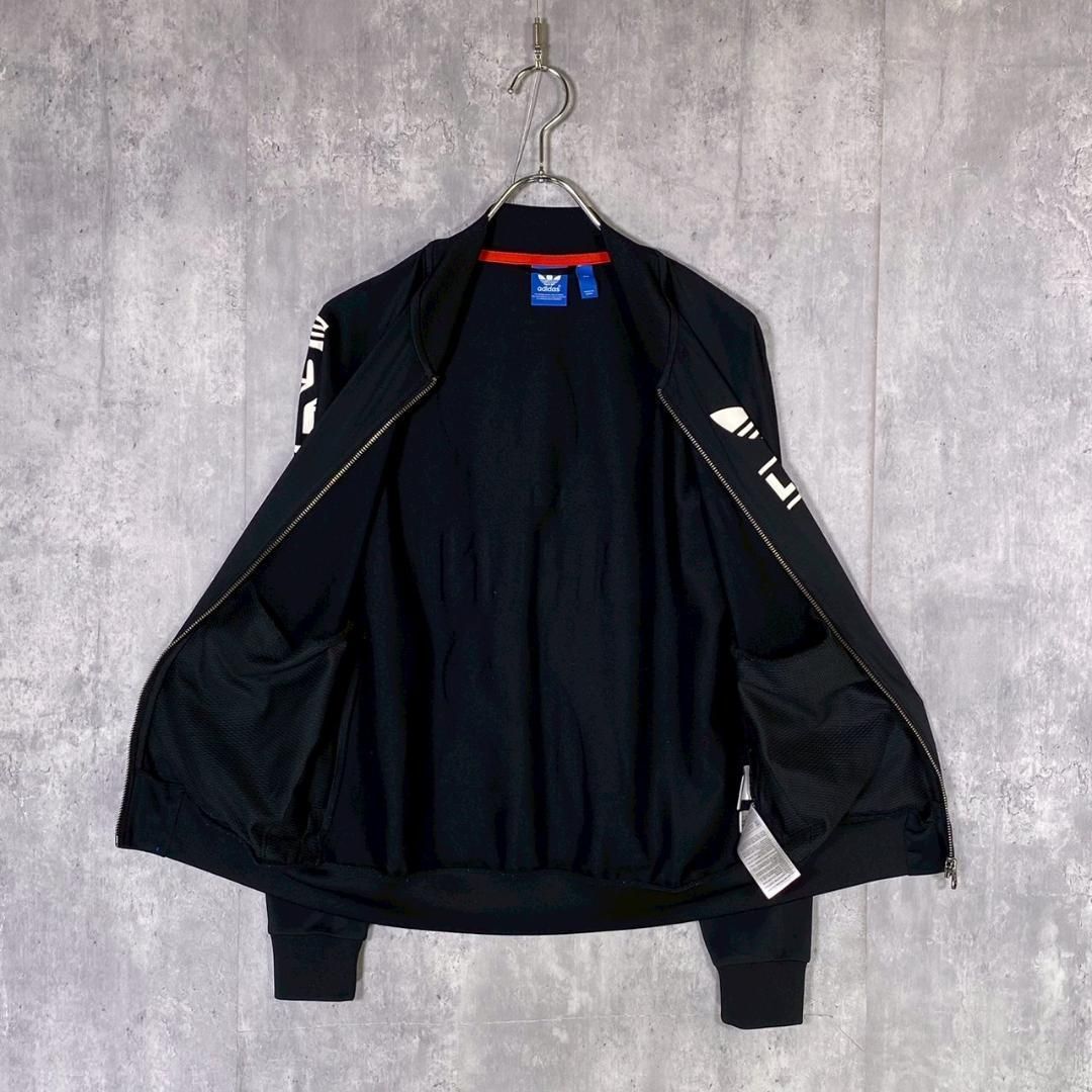 adidas アディダス