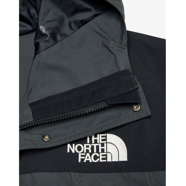 マウンテンライトジャケット