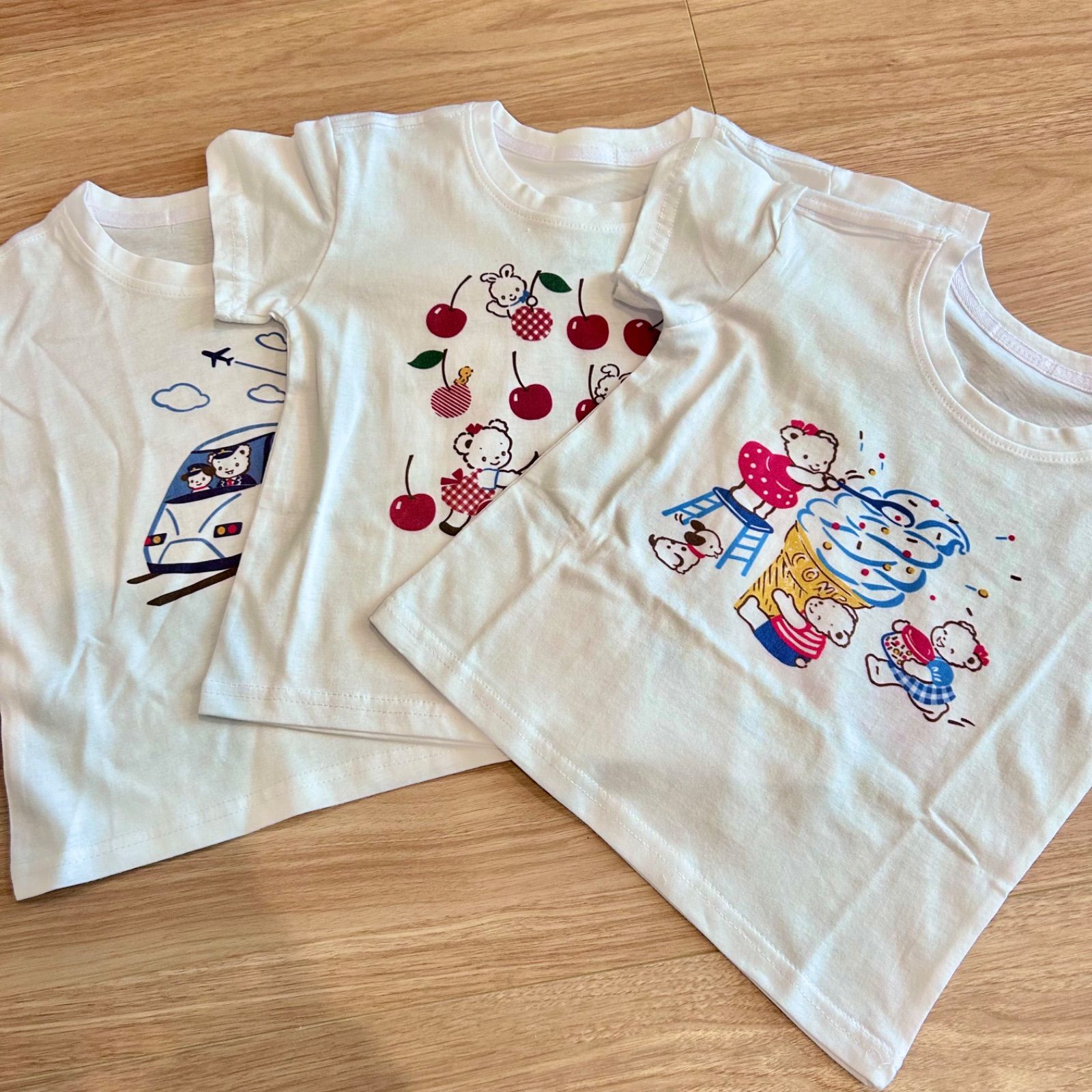 半袖シャツ トップス Tシャツ （さくらんぼ・チェリー・リボン
