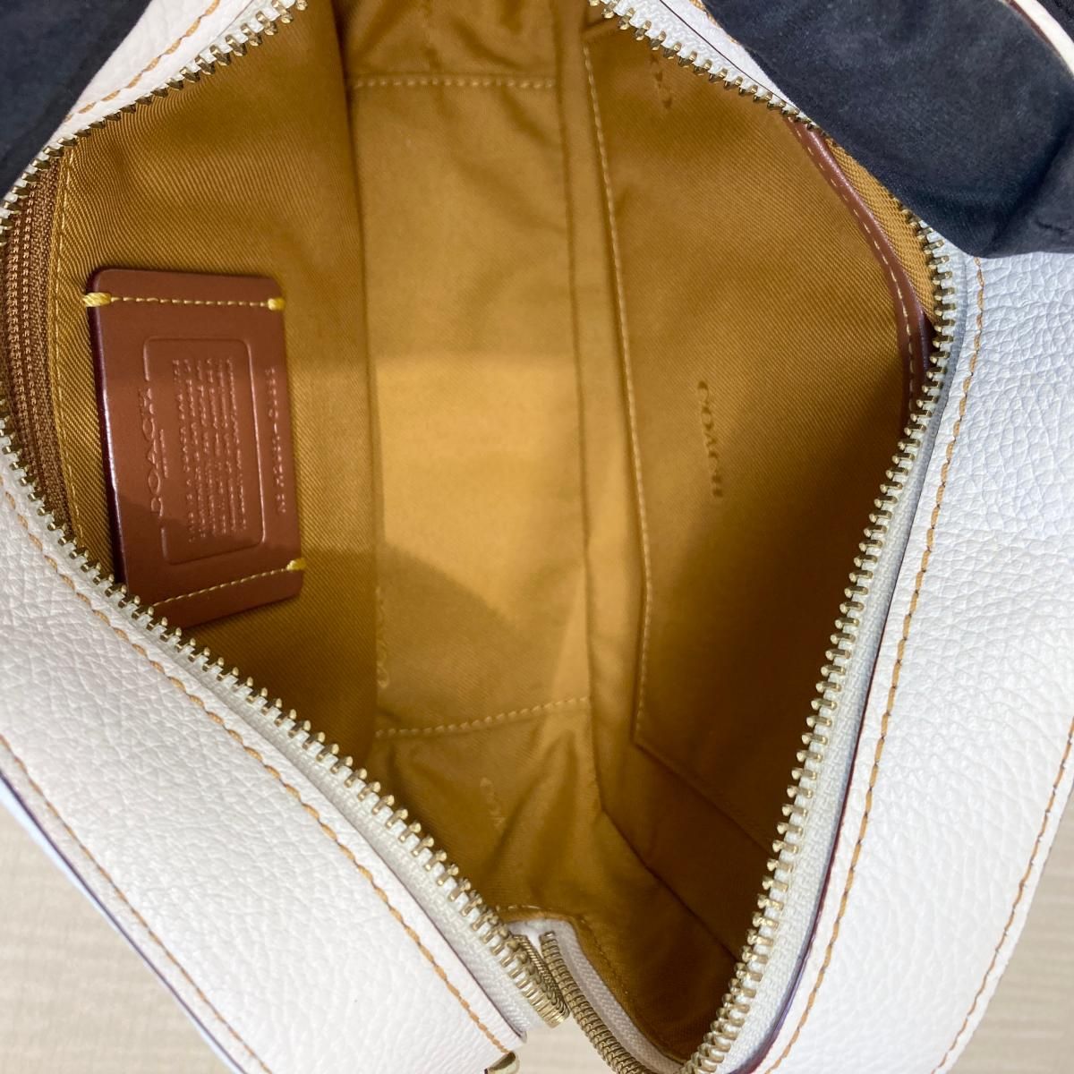 中古】 COACH （コーチ） ﾚｷｼｰ ｼｮﾙﾀﾞｰﾊﾞｯｸﾞ 恐竜 バッグ ショルダー 
