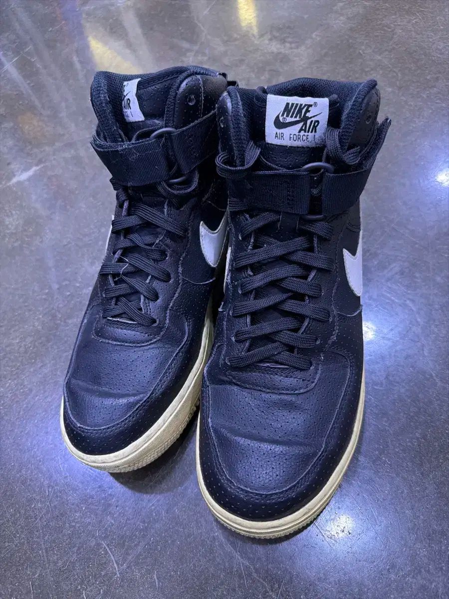 ナイキ エアフォース1 07 ハイ ブラック ホワイト シューズ 270