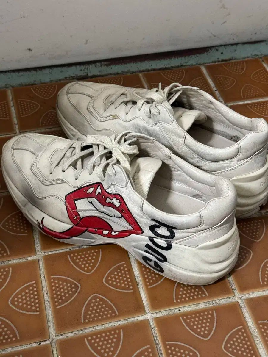 グッチ
