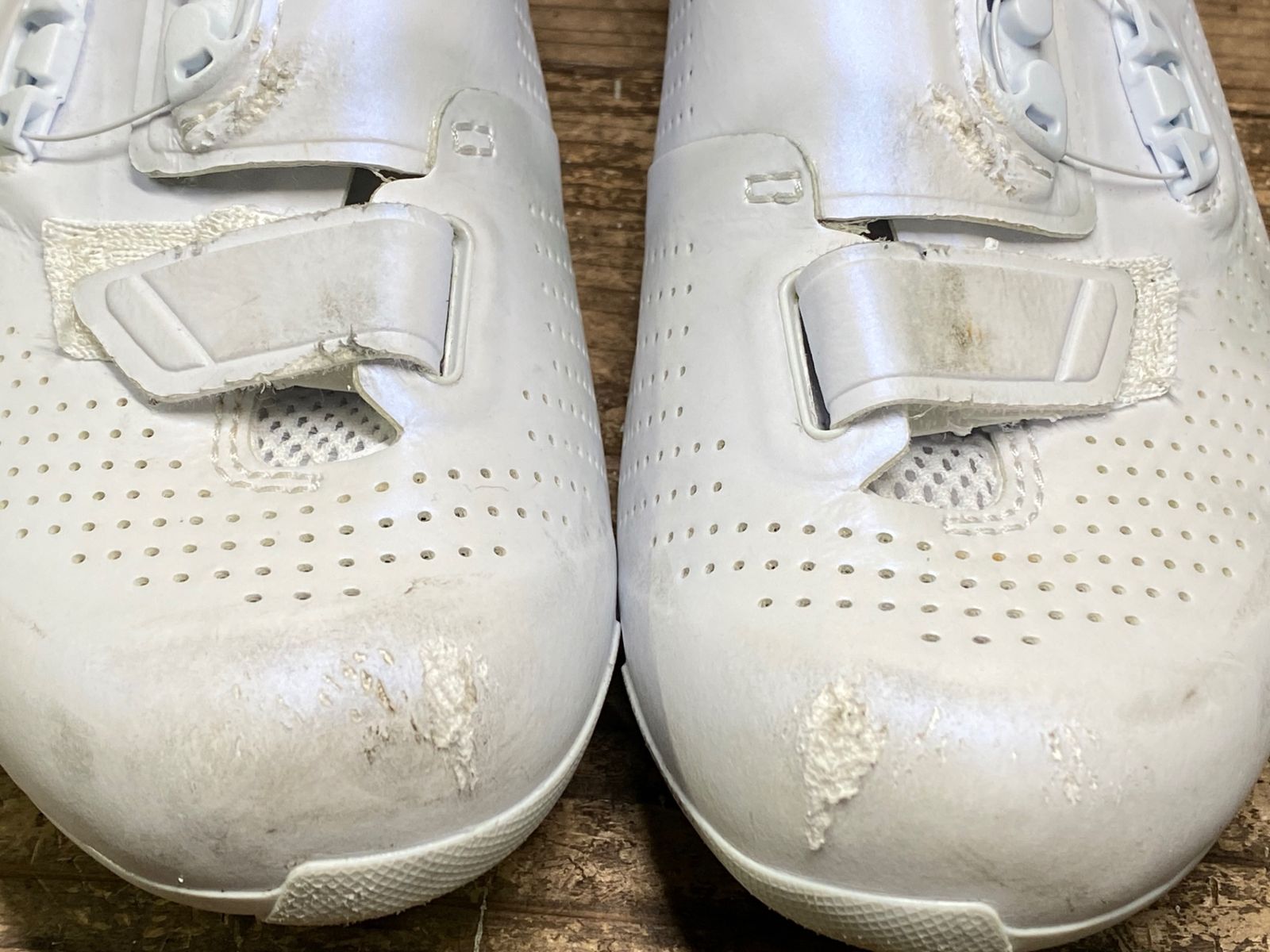 ビンディングシューズ