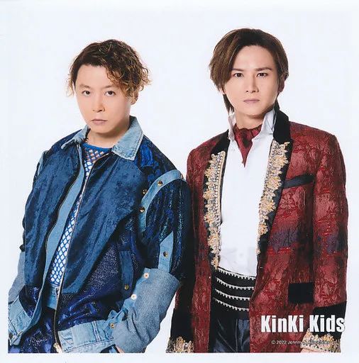 KinKi Kids 堂本剛 堂本光一 公式写真 値下げ中 Amazon.co.jp: ?KinKi Kids 公式写真 2枚セット 堂本光一 堂本剛
