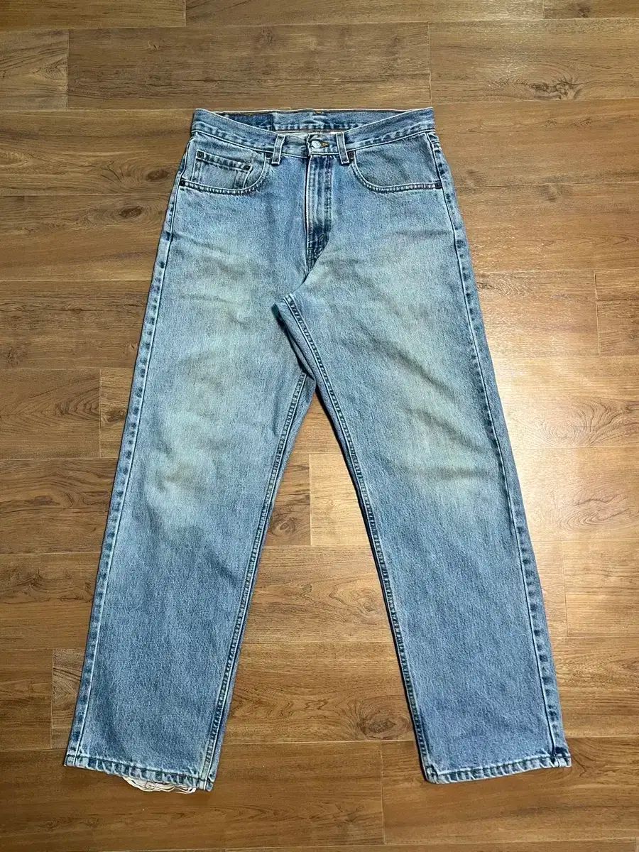 ヴィンテージ LEVI'S(リーバイス) 569 USA