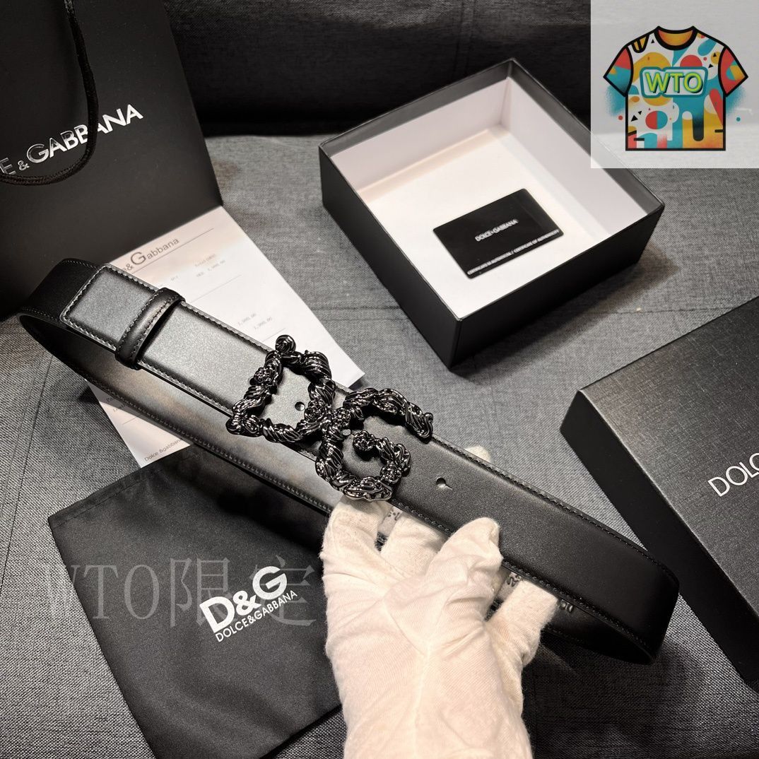 【美品】DOLCE&GABBANA/DGロゴベルト/ブラック/メンズ/レザー Leather belt with DG logo in Multicolor for Men